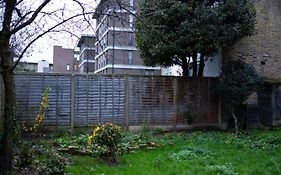 Manor Court