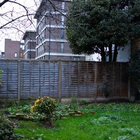 Manor Court Apartment London Exterior photo