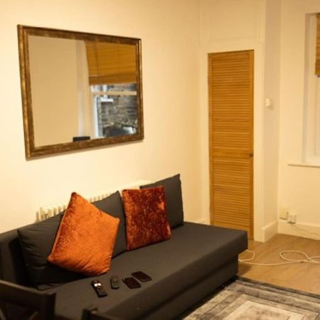 Manor Court Apartment London Exterior photo